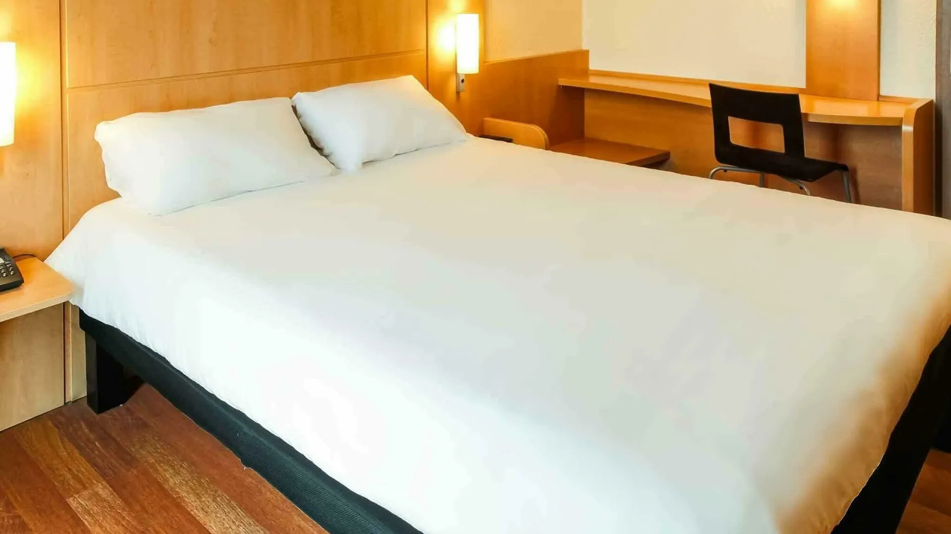 Ibis Paris Canal Saint Martin Hotel