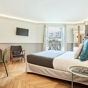 Petit Lafayette Hotel