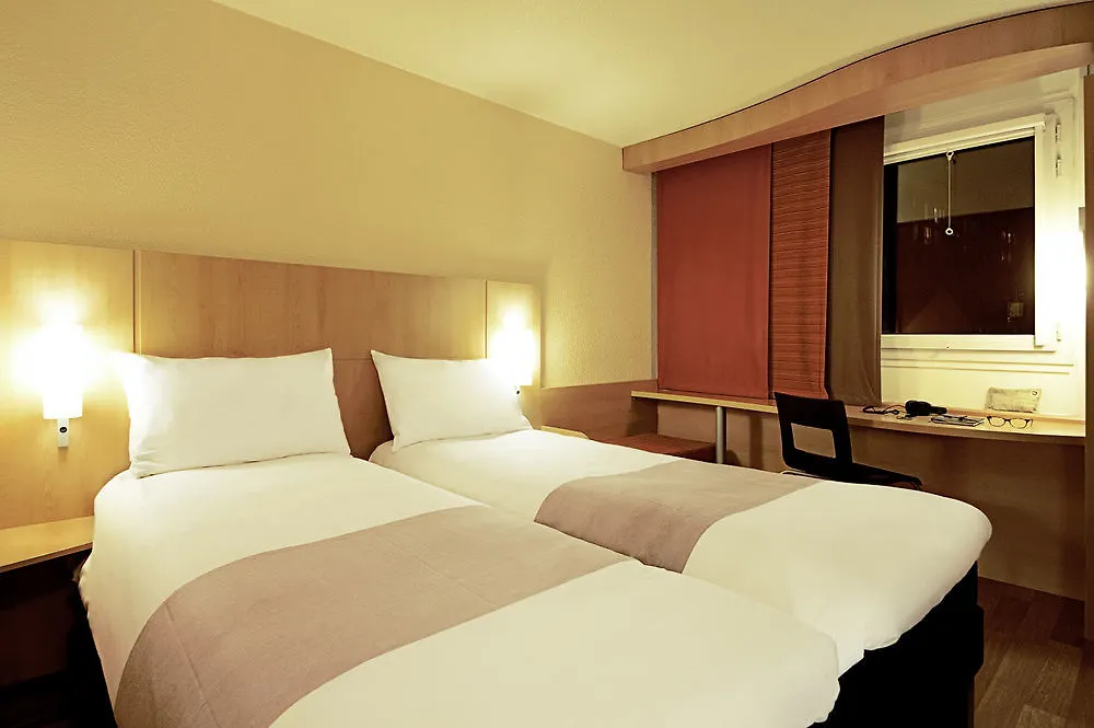 Ibis Paris Canal Saint Martin 3*,  France